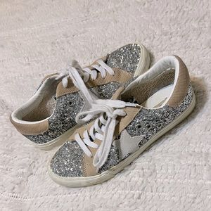 Vintage HAVANA Like new Brenda sneaker size 8